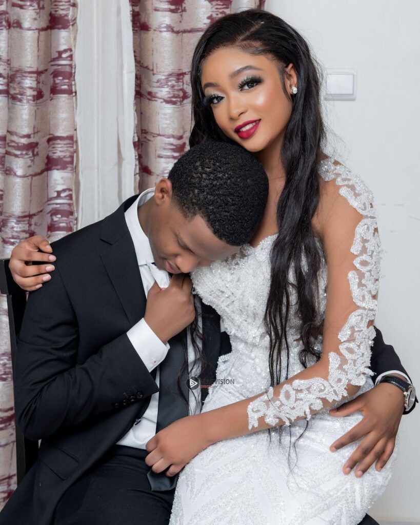 (09 photos) : Le mariage de ce très jeune couple fait le buzz sur la toile