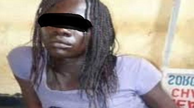 Il se fait passer pour une femme et drague son propre oncle