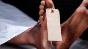 Scène effroyable : Un père de famille se su!cide en plein direct 