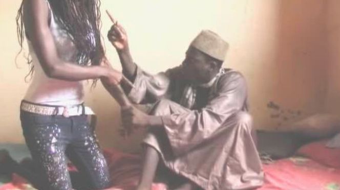 « Il m&rsquo;a demandé de me déshabiller et m&rsquo;a doigtée : Une affaire de charlatanisme à Mbour