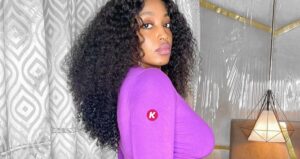 La tenue osée de Abidemi Awotale allume la toile. Les internautes choqués (Photos)