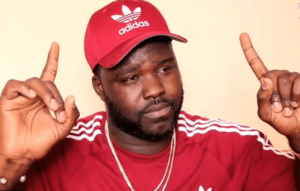 Piques de Boucher Ketchup  : « Na Youssou Ndour Djitou, Pape Diouf Topsi, Gnissi Dess Niew