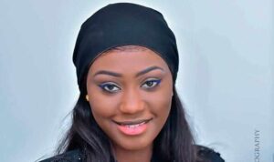 Look simple : Dieyla charme son « Aladji Ass »