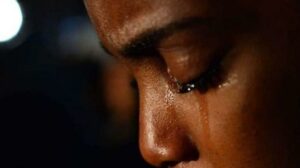 Thiaroye : Un homme de 55 ans et son fils de 23 ans accusés d’avoir v!0lé une fille de 16 ans
