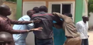 Ayant suspecté une liaison amoureuse entre son collègue et sa femme : l’enseignant Ousmane Tounkara le poign0rde à la nuque
