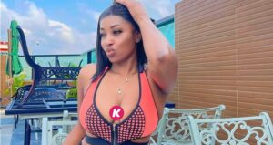 En tenues légères, Abidimi Awotale au bord de la piscine (Photos)