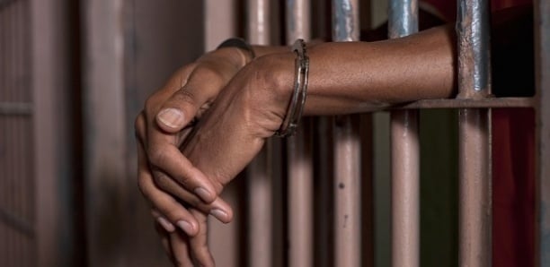 Double m3urtre : Un accusé passe huit ans en prison avant d’être innocenté