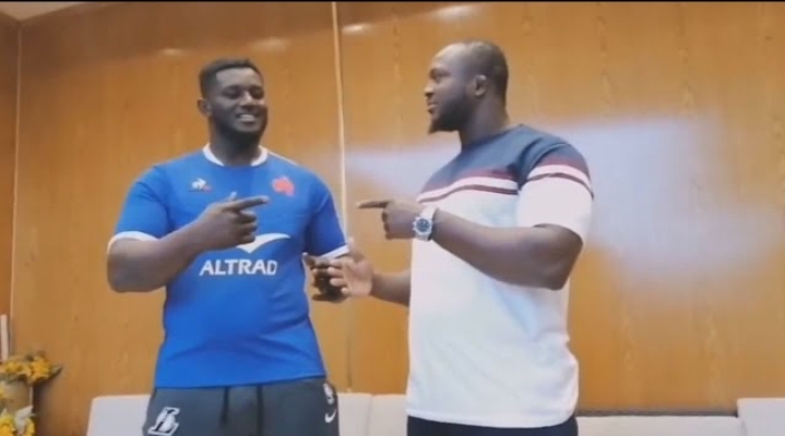 (Vidéo)_ Signature contrat: Regardez le « napaneté » de Balla Gaye2 et Modou Lo chez Gaston Mbengue