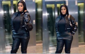 (Photos) – En total noir, Lisa, la femme de Pod, en mode « bad girl »