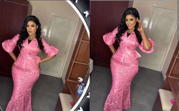 (Photos): Taille basse « time taat », Fanta Samira une vraie djogoma en rose