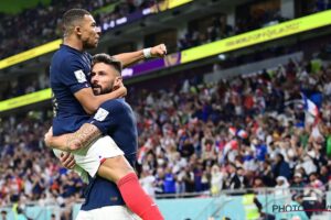 Kylian Mbappé dans les bras d’Olivier Giroud : Cette photo suscite la polémique