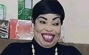 Le make up «raté » de Fatou Laobé choque les internautes