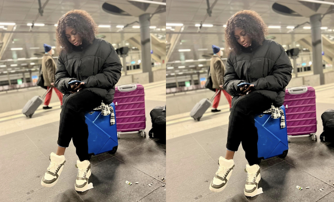 Photo) – Dieyla fait sensation à l’aéroport de Brême