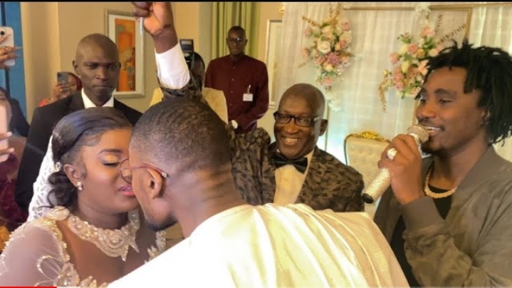 (Vidéo) – Wally Seck explose le mariage de la nièce de Amadou Diagne FOGECA
