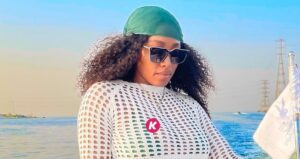 La balade sensuelle de Abidémi Awotale fermente la toile (Photos)