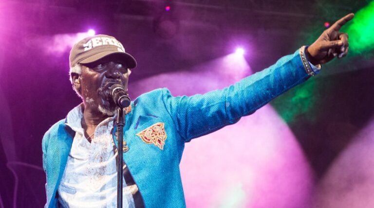 Après 40 ans d’activités, Alpha Blondy annonce une pause musicale