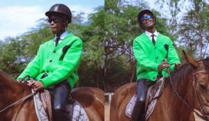 (Photos) – Cavalier : Samba Peuzzi adopte un look zen