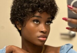 Teint naturel – beauté divine: Amina Mbengue, suscite l’attraction sur Twitter 