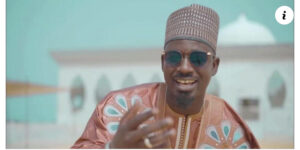 (Clip officiel): Aboubacry Samb chante « Seydina Limamoulaye »