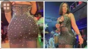 (Vidéo) – Show chaud : Viviane remplit l&rsquo;Olympia de Paris