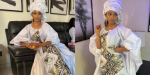 (08 photos)- Appel 2023 : Fah Aidara majestueuse dans son grand boubou blanc