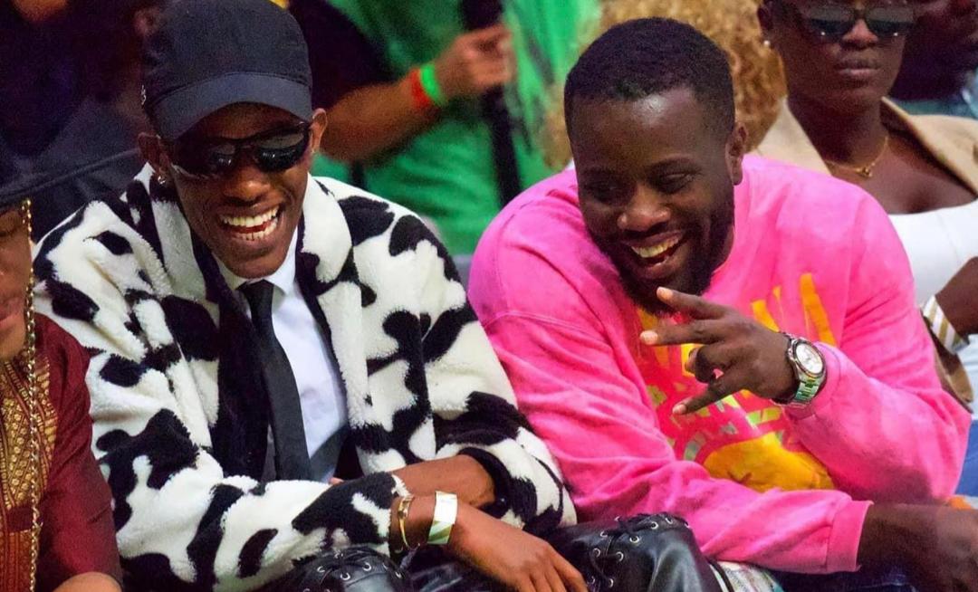 Arrêt sur image : Samba Peuzzi et Iss814 sourient à Dakar Arena