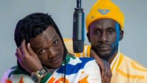 Critiqué sur ses chansons d’amour Ara de Akhloul Brick persiste «daw ma si sala yay Nder…&nbsp;»