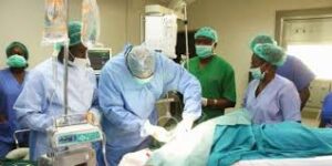 Le chirurgien se trompe et coupe le pén!s de son patient