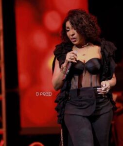 Viviane à ses détracteurs : »Bou thiow amé cilamay gueuna saf ndakh damay guen liguey »