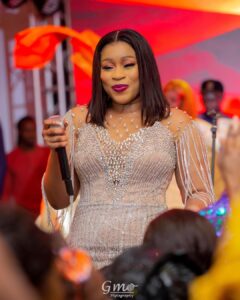 Tendances YouTube : Aida Samb rétrograde Viviane