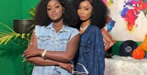 (06 photos) – « Bou xess ak bou nioul » : Diarra Sen P&rsquo;tit Gallé et Fah Aidara, en contraste et en complicité