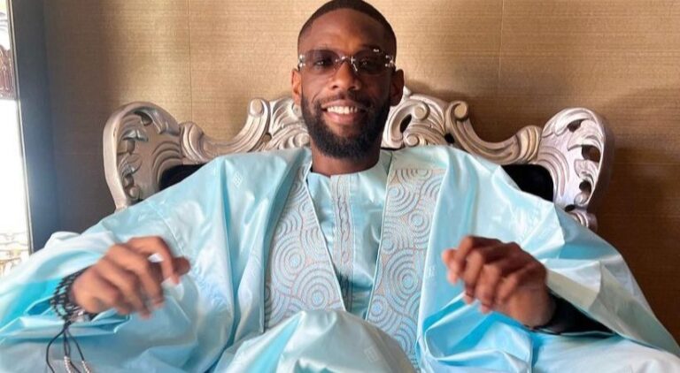 (Photos)-Korité 2023 – Sogui Ndour, le fils de You, l&rsquo;élégance se vêt en grand-boubou