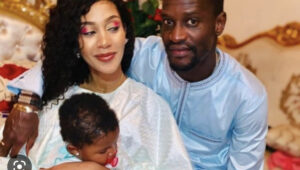 «Eumbe na ba ame 8mois, moumay door, dima metital ….»; Adjia Diallo sur son divorce avec Ibou Touré