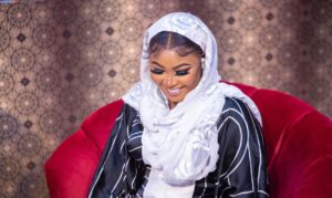 (Photos) – Maïssa N’diaye, la nymphe qui illumine nos petits écrans