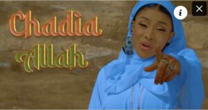 ( Clip officiel ) – La chanteuse Chadia dévoile un magnifique clip, « Allah »