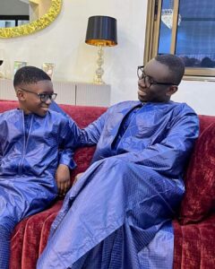 Sagnsé Korité 2023 : Pape Diouf et son fils charment en bleu bakha