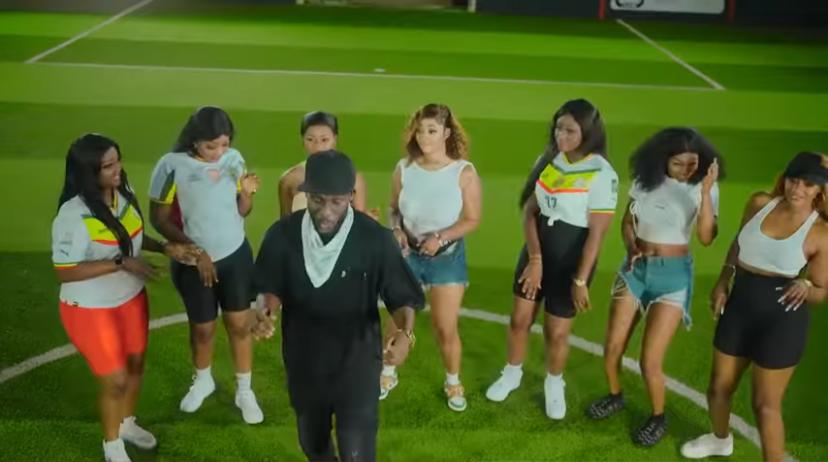 (Clip officiel) – Le groupe Akhlou Brick émerveille ses fans avec la vidéo « Gnafal ».