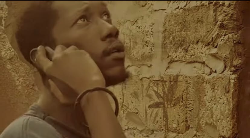 (Clip officiel) – Brahim D, le jeune rappeur expose son talent sur ce clip.