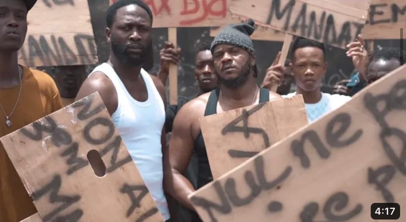 (Clip officiel) – Keur Gui vilipende Macky Sall dans « Badola XXXL ». 