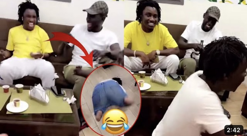 (Vidéo) – Pape Fall « Tougouné » impressionne Waly avec ses pas de danse.