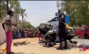 (Vidéo) – Kawtef: Un corps en état de putr3faction retrouvé près de chez Cheikh Béthio Thioune.