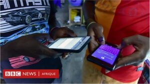 La fille, le faux policier et le téléphone portable (Audio)