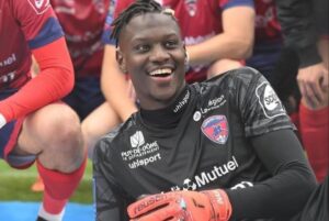 Équipe nationale: Mory Diaw, le nouveau « chou boy» des Lions séduit la toile