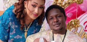 Katy, femme de Cheikh Bara Ndiaye, a donné naissance à une fille