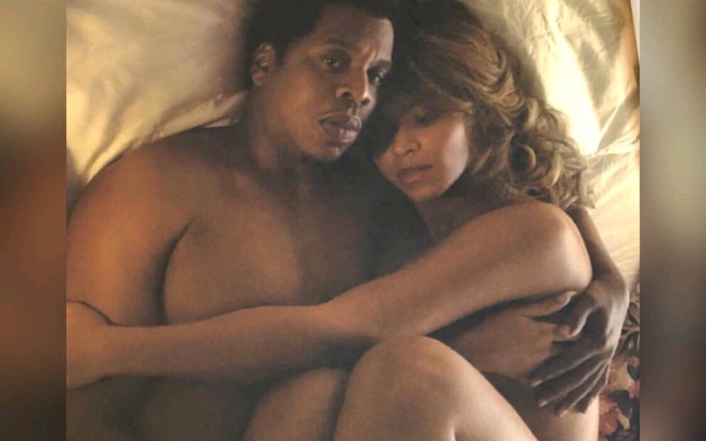 OMG : Beyoncé et Jay-Z posent nũs