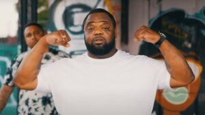 Mort sur scène : Le rappeur américain Big Pokey trépasse en plein concert, à 45 ans