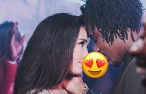 Ba!ser passionnel: Wally Ballago Seck se dévoile très romantique avec une charmante fille