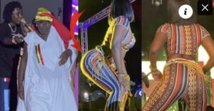 (Vidéo) – Awa Banaya chauffe la population de Louga avec la nouvelle danse « souss ».