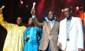 Ismaila Lo pleure toujours Thione Seck: « Il me manque beaucoup…son fils Waly aujourd’hui… »
