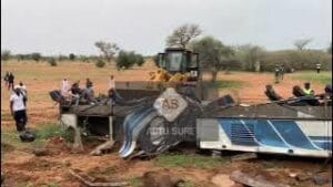 Vidéo – Louga : Les images insoutenables de l&rsquo;accident qui a fait  22 mørts et 55 blɇssés